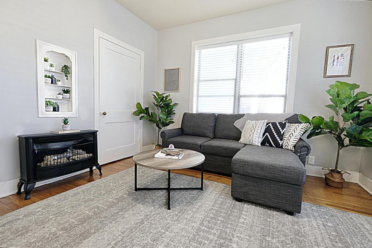 Relaxing 1 Bedroom Near Lower Greenville Free Parking Dallas Exterior photo